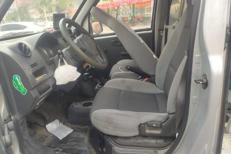 Used Dongfeng Xiaokang K05S 2019 1.2L Practical Version China VI Standard DK12 Left Front Seat