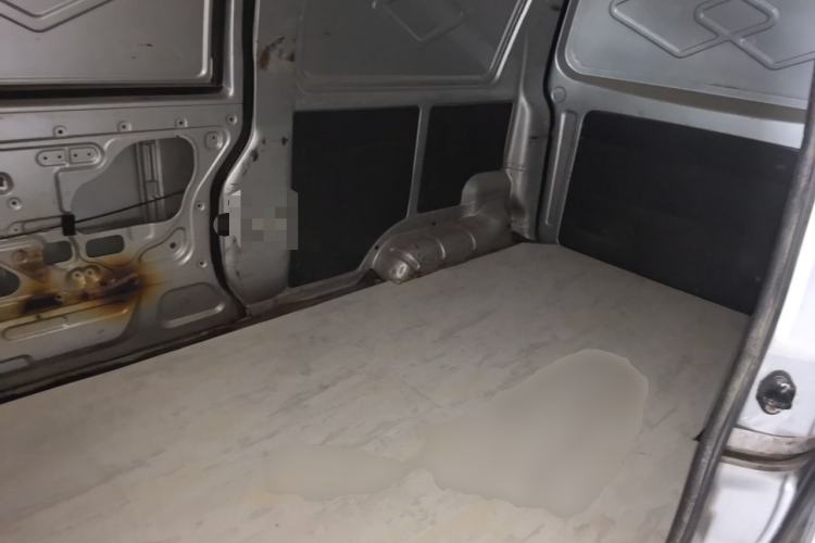 Used Dongfeng Xiaokang K05S 2019 1.2L Practical Version China VI Standard DK12 Left Rear Seat