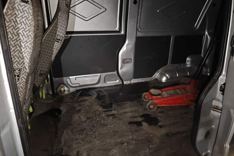 Used Dongfeng Xiaokang K05S 2019 1.2L Practical Version China VI Standard DK12 Left Rear Seat