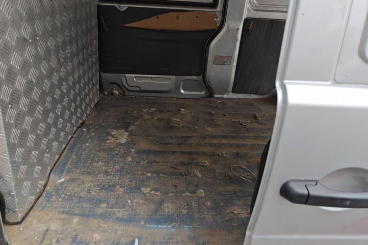 Used Dongfeng Xiaokang K05S 2019 1.2L Practical Version China VI Standard DK12 Left Rear Seat