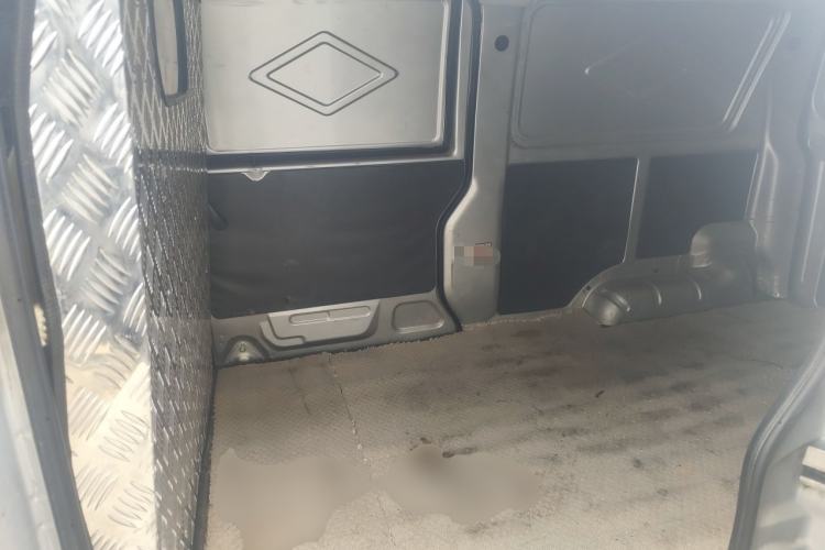 Used Dongfeng Xiaokang K05S 2019 1.2L Practical Version China VI Standard DK12 Left Rear Seat