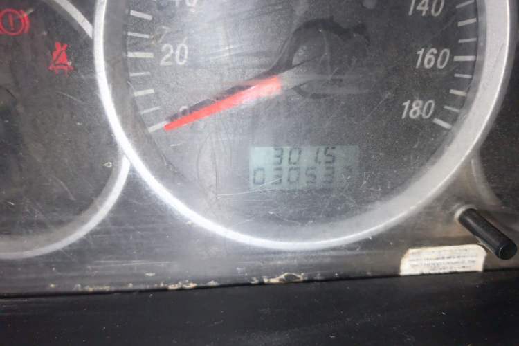 Used Dongfeng Xiaokang K05S 2019 1.2L Practical Version China VI Standard DK12 Odometer Close Up