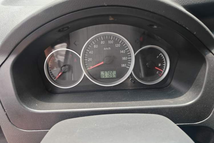 Used Dongfeng Xiaokang K05S 2019 1.2L Practical Version China VI Standard DK12 Odometer Close Up