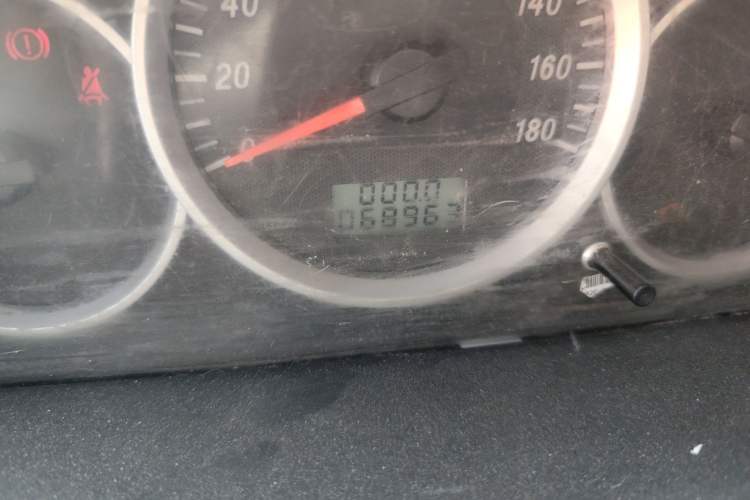 Used Dongfeng Xiaokang K05S 2019 1.2L Practical Version China VI Standard DK12 Odometer Close Up