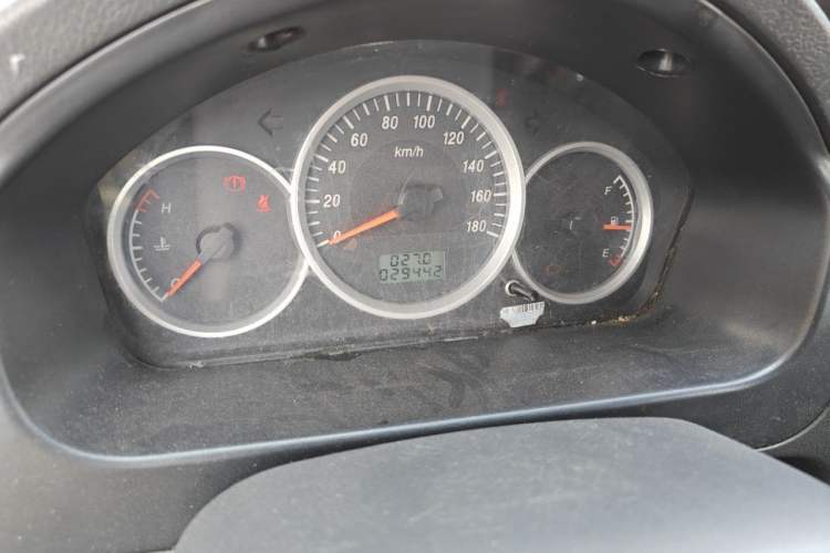 Used Dongfeng Xiaokang K05S 2019 1.2L Practical Version China VI Standard DK12 Odometer Close Up