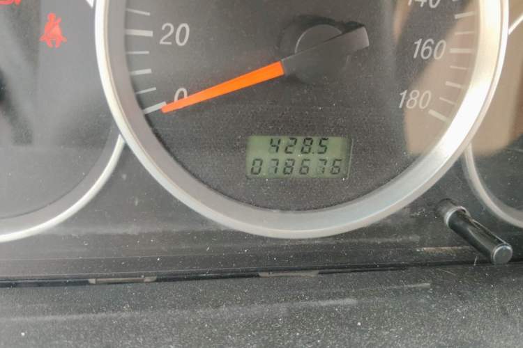 Used Dongfeng Xiaokang K05S  Odometer Close Up