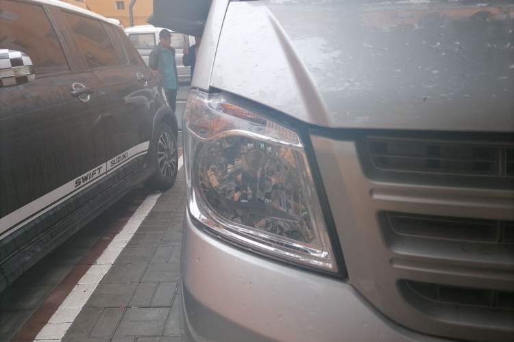 Used Dongfeng Xiaokang K05S 2019 1.2L Practical Version China VI Standard DK12 Right Front Headlight