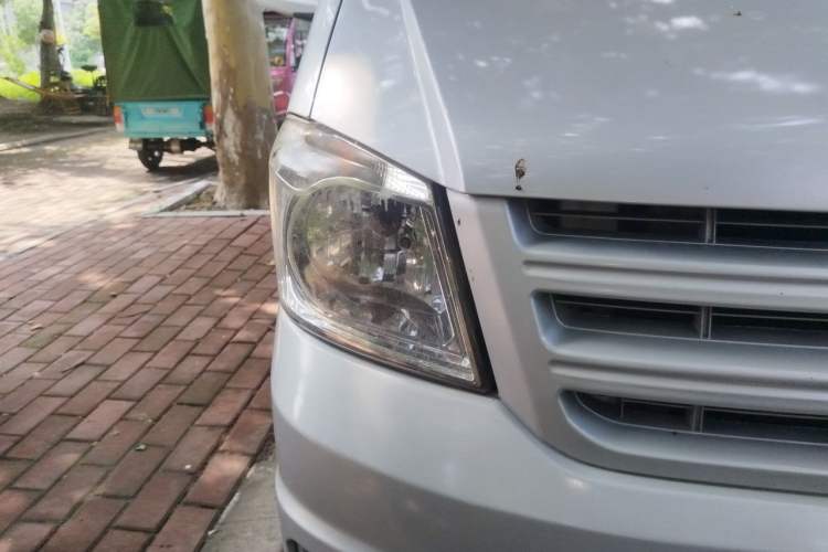 Used Dongfeng Xiaokang K05S 2019 1.2L Practical Version China VI Standard DK12 Right Front Headlight