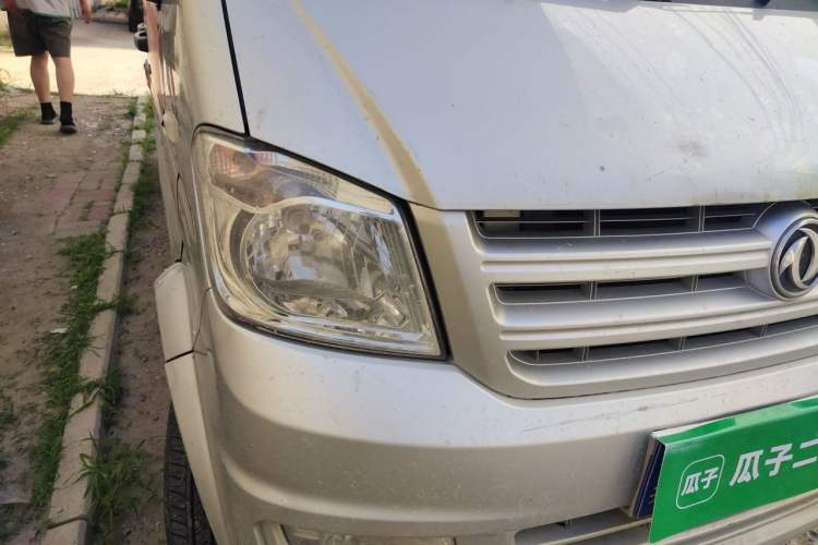 Used Dongfeng Xiaokang K05S 2019 1.2L Practical Version China VI Standard DK12 Right Front Headlight
