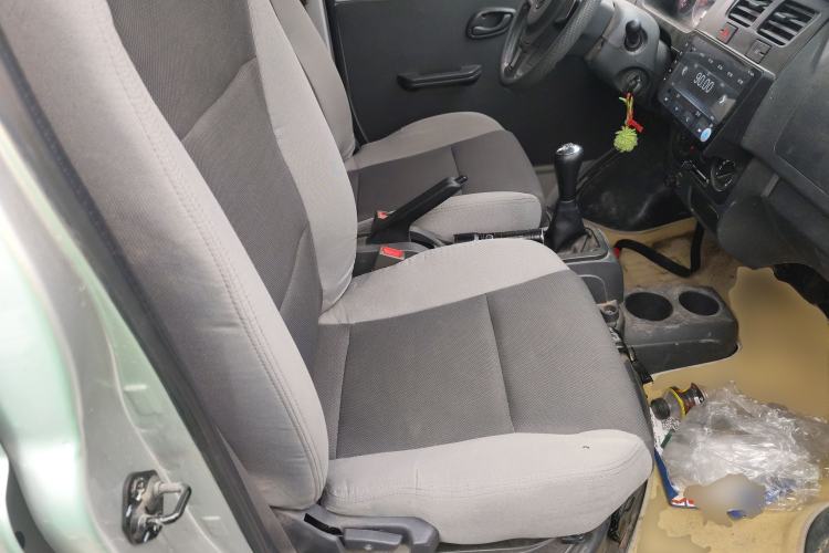 Used Dongfeng Xiaokang K05S 2019 1.2L Practical Version China VI Standard DK12 Right Front Seat