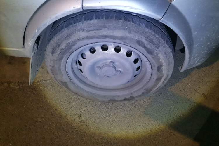 Used Dongfeng Xiaokang K05S 2019 1.2L Practical Version China VI Standard DK12 Right Front Wheel Hub