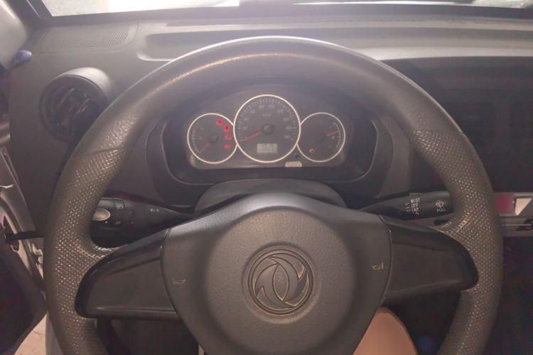 Used Dongfeng Xiaokang K05S 2019 1.2L Practical Version China VI Standard DK12 Steering Wheel