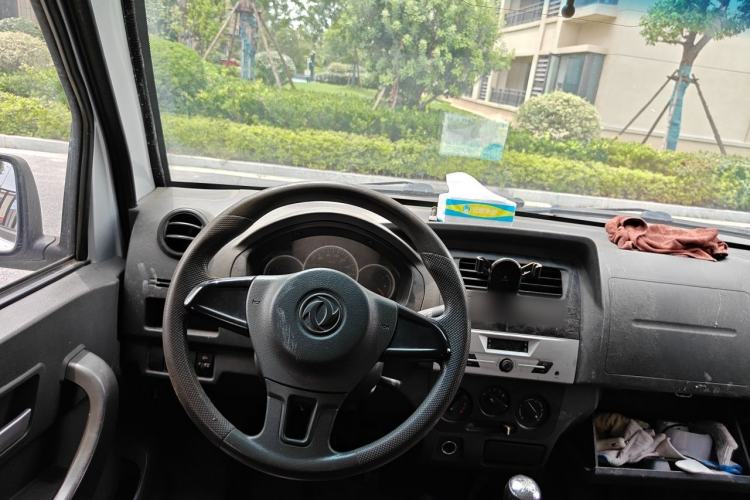Used Dongfeng Xiaokang K05S 2019 1.2L Practical Version China VI Standard DK12 Steering Wheel