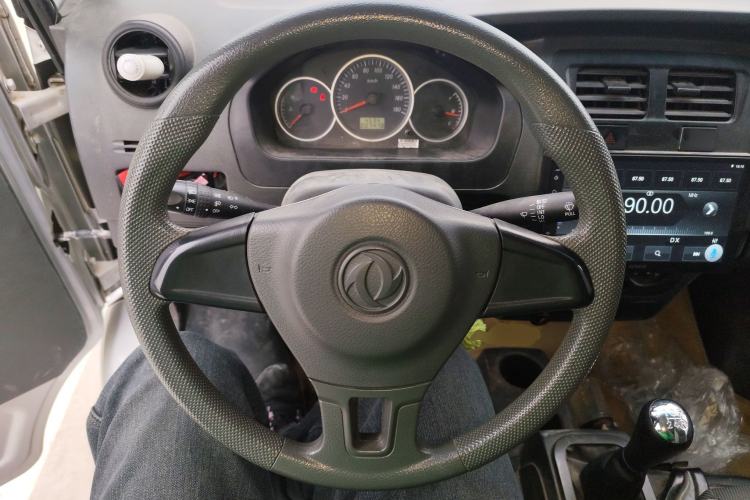 Used Dongfeng Xiaokang K05S 2019 1.2L Practical Version China VI Standard DK12 Steering Wheel