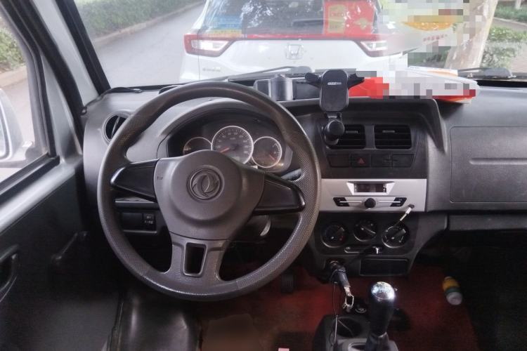 Used Dongfeng Xiaokang K05S 2019 1.2L Practical Version China VI Standard DK12 Steering Wheel