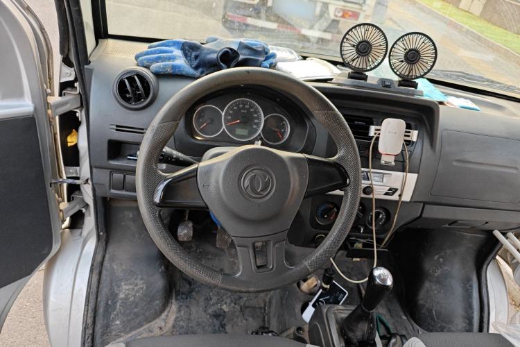 Used Dongfeng Xiaokang K05S 2019 1.2L Practical Version China VI Standard DK12 Steering Wheel