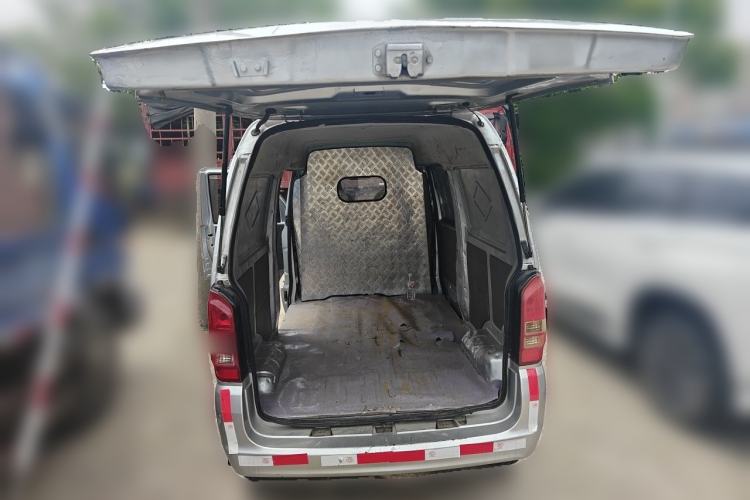 Used Dongfeng Xiaokang K05S 2019 1.2L Practical Version China VI Standard DK12 Trunk