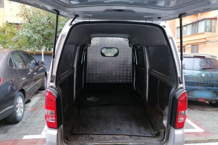 Used Dongfeng Xiaokang K05S 2019 1.2L Practical Version China VI Standard DK12 Trunk