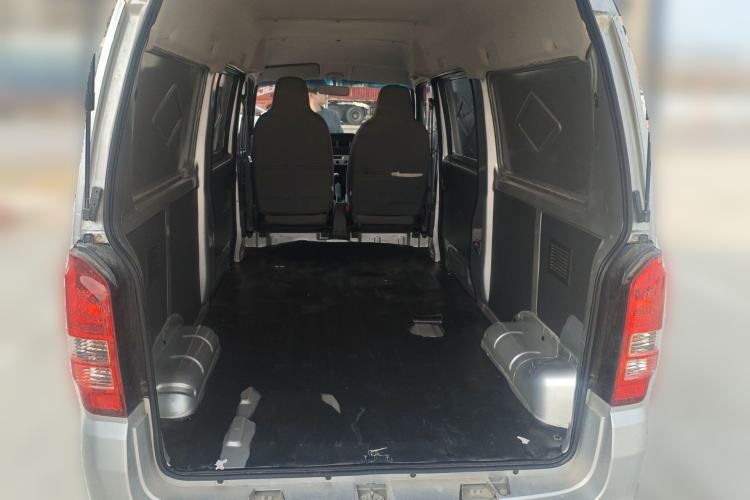 Used Dongfeng Xiaokang K05S 2019 1.2L Practical Version China VI Standard DK12 Trunk