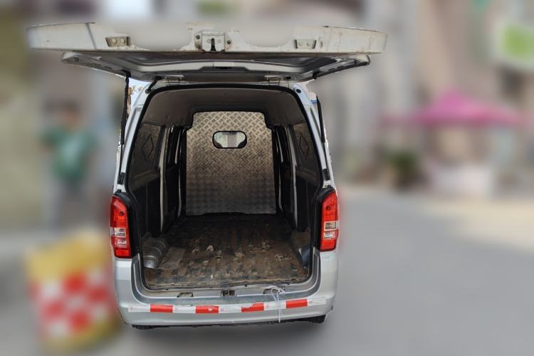 Used Dongfeng Xiaokang K05S 2019 1.2L Practical Version China VI Standard DK12 Trunk