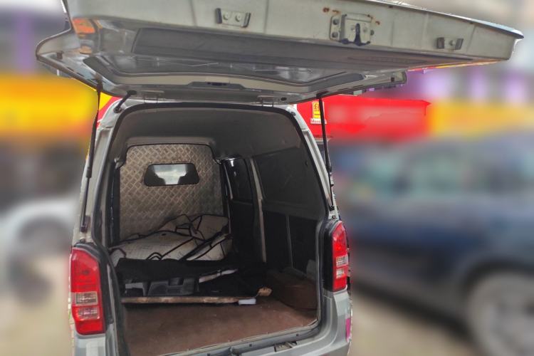 Used Dongfeng Xiaokang K05S 2019 1.2L Practical Version China VI Standard DK12 Trunk