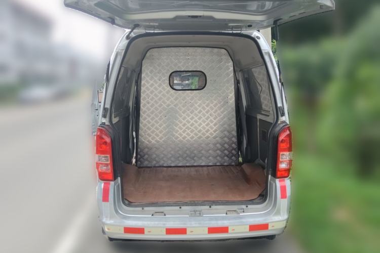 Used Dongfeng Xiaokang K05S  Trunk