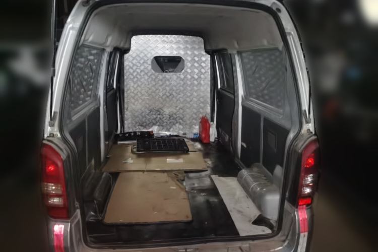Used Dongfeng Xiaokang K05S 2019 1.2L Practical Version China VI Standard DK12 Trunk