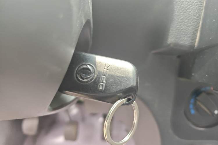 Used Dongfeng Xiaokang K05S 2019 1.2L Practical Version China VI Standard DK12 Vehicle Key