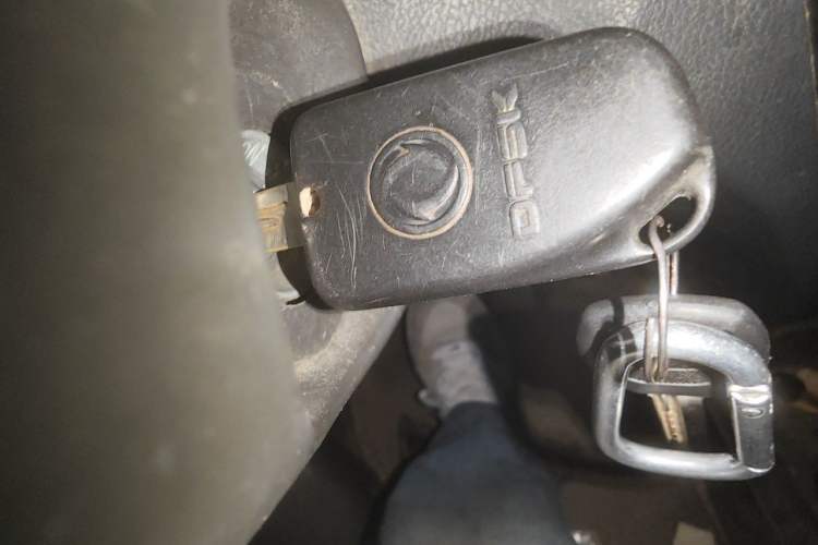 Used Dongfeng Xiaokang K05S 2019 1.2L Practical Version China VI Standard DK12 Vehicle Key