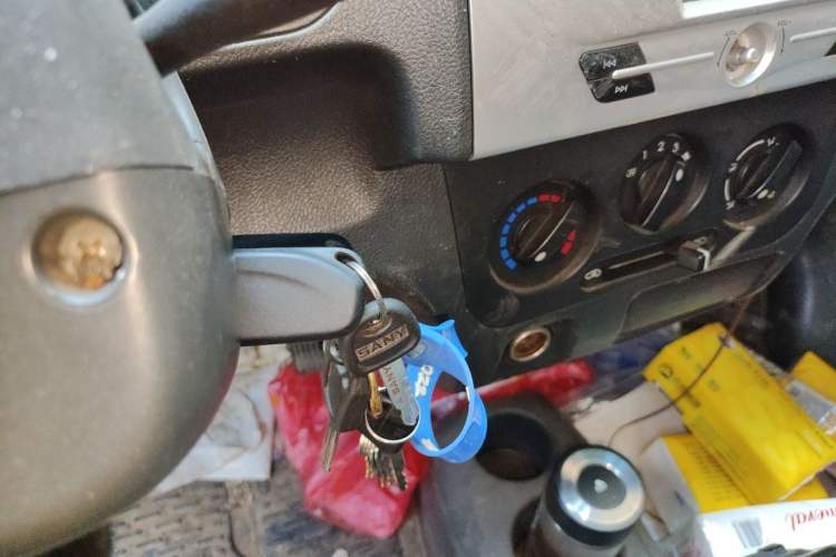 Used Dongfeng Xiaokang K05S 2019 1.2L Practical Version China VI Standard DK12 Vehicle Key