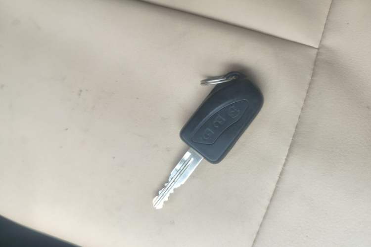 Used Dongfeng Xiaokang K05S 2019 1.2L Practical Version China VI Standard DK12 Vehicle Key