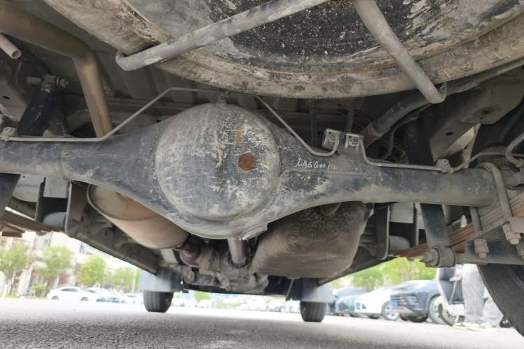Used Dongfeng Xiaokang K05S 2022 1.3L High-Power Base Version Chassis Rear