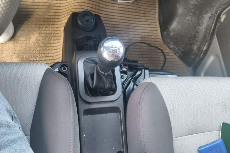 Used Dongfeng Xiaokang K05S 2022 1.3L High-Power Base Version Gear Lever