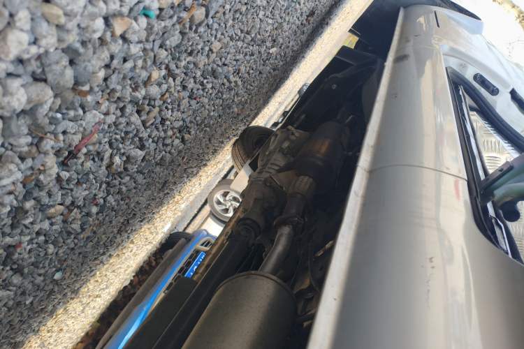 Used Dongfeng Xiaokang K05S 2022 1.3L High-Power Base Version Left Side Sill