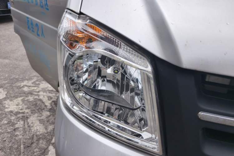 Used Dongfeng Xiaokang K05S 2022 1.3L High-Power Base Version Right Front Headlight