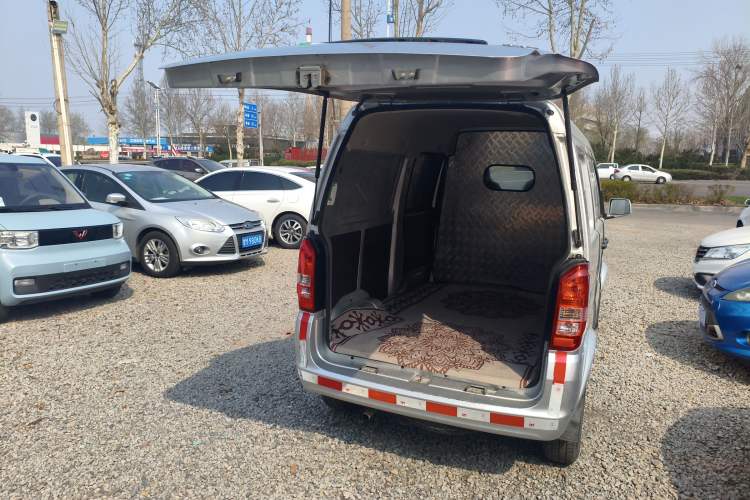 Used Dongfeng Xiaokang K05S 2022 1.3L High-Power Base Version Trunk