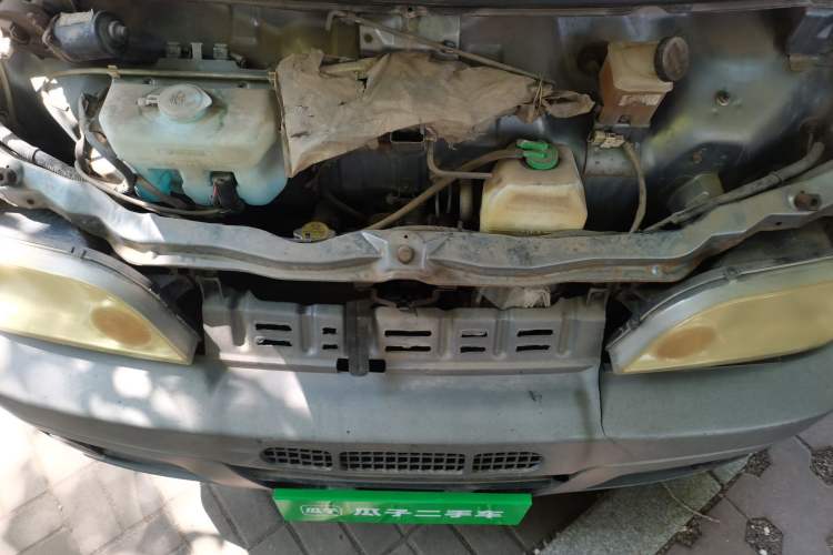 Used Dongfeng Xiaokang K07 2006 1.0L Base Version AF10-06 Engine Bay