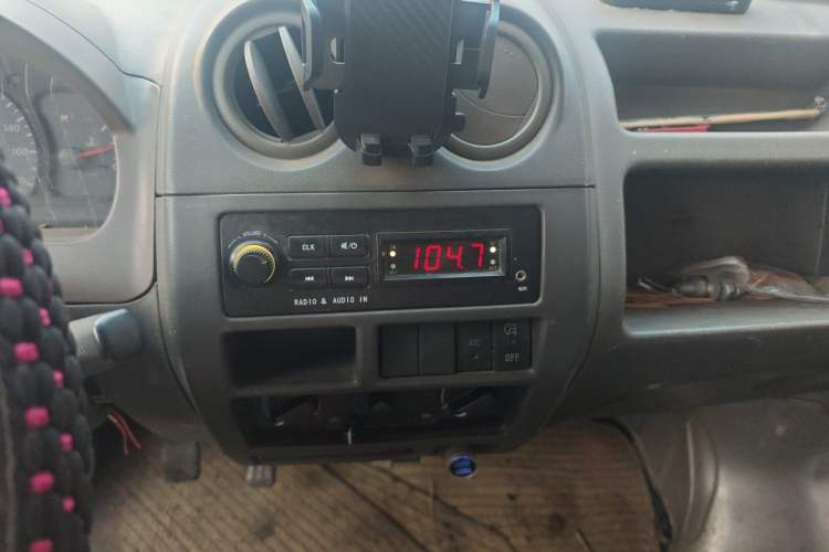 Used Dongfeng Xiaokang K07 2006 1.0L Base Version AF10-06 Audio And AC Panel