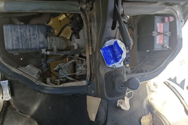 Used Dongfeng Xiaokang K07 2006 1.0L Standard Version AF10-06 Engine Bay
