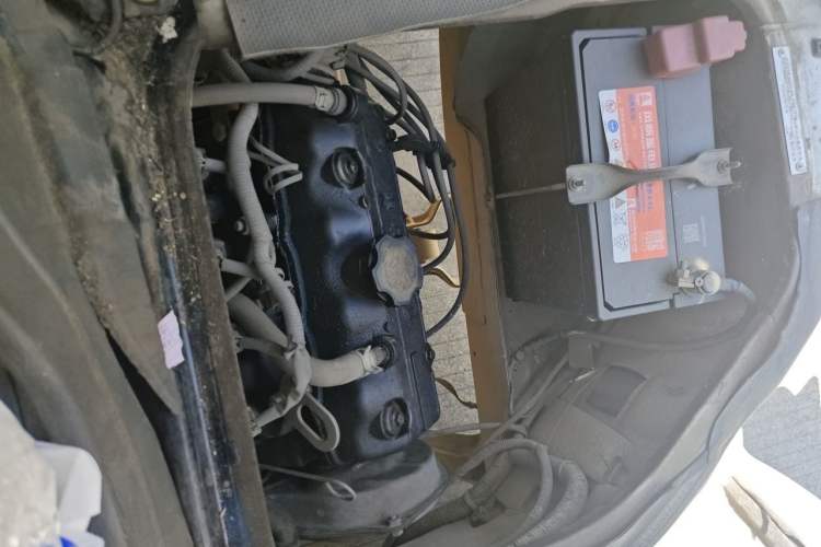 Used Dongfeng Xiaokang K07 2006 1.0L Standard Version AF10-06 Engine Bay Left