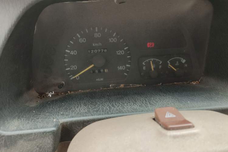 Used Dongfeng Xiaokang K07 2006 1.0L Base Version AF10-06 Instrument Cluster