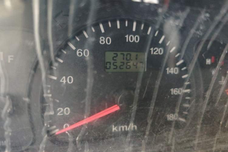 Used Dongfeng Xiaokang K07 2006 1.0L Base Version AF10-06 Odometer Close Up