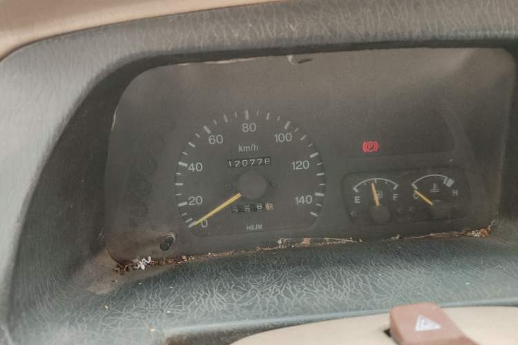 Used Dongfeng Xiaokang K07 2006 1.0L Base Version AF10-06 Odometer Close Up