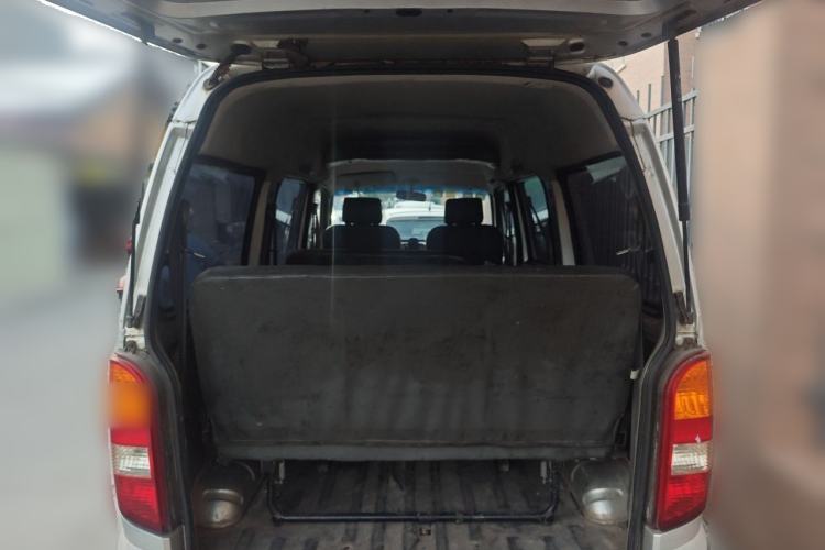 Used Dongfeng Xiaokang K07 2006 1.0L Base Version AF10-06 Trunk
