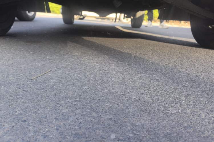 Used Dongfeng Xiaokang K07 2015 1.0L Practical E-commerce Version AF10-12 Chassis Front