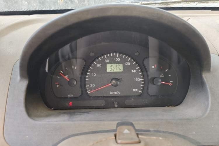 Used Dongfeng Xiaokang K07II 2007 1.0L Base Version BG10-01 Instrument Cluster