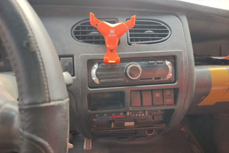 Used Dongfeng Xiaokang K07II 2007 1.0L Base Version BG10-01 Audio And AC Panel