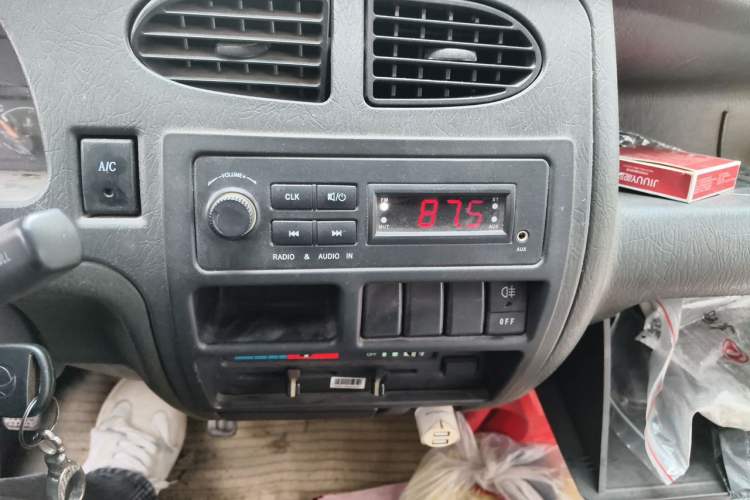 Used Dongfeng Xiaokang K07II 2007 1.0L Base Version BG10-01 Audio And AC Panel