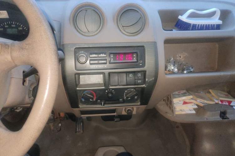 Used Dongfeng Xiaokang K07II 2007 1.0L Base Version BG10-01 Audio And AC Panel