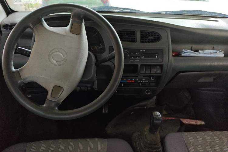 Used Dongfeng Xiaokang K07II 2007 1.0L Base Version BG10-01 Center Console